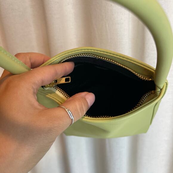 Georgia Jay | Baby Ombra Avocado Green Leather Mini Bucket Bag - Picture 9 of 10